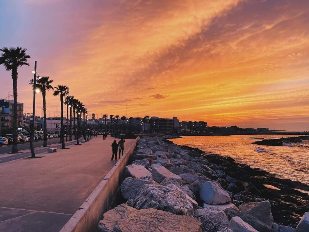 Vacanze Al San Domenico Mola di Bari Luaran gambar